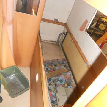 INFILTRAZIONE CAMPER ZONA LETTO