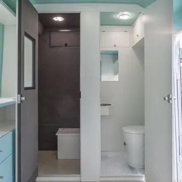 ALBI VERONA - AMBULATORIO MOBILE - CABINA SILENTE E BAGNO