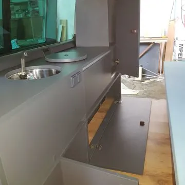 ALLESTIMENTO LIVING REALIZZATO SU VW T5