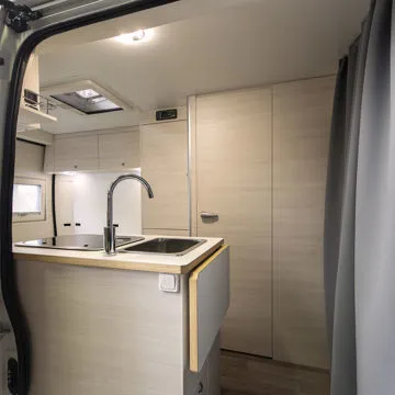 CUSTOM CAMPER - ALLESTIMENTO CITROEN JUMPER
