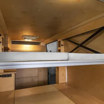 CUSTOM CAMPER - ALLESTIMENTO VW CRAFTER