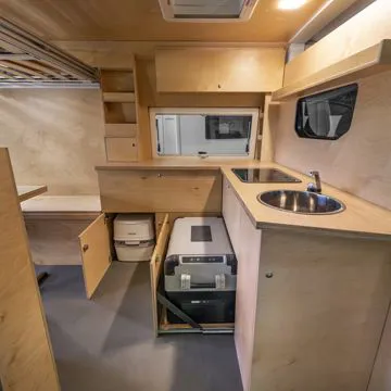 CUSTOM CAMPER - ALLESTIMENTO VW CRAFTER