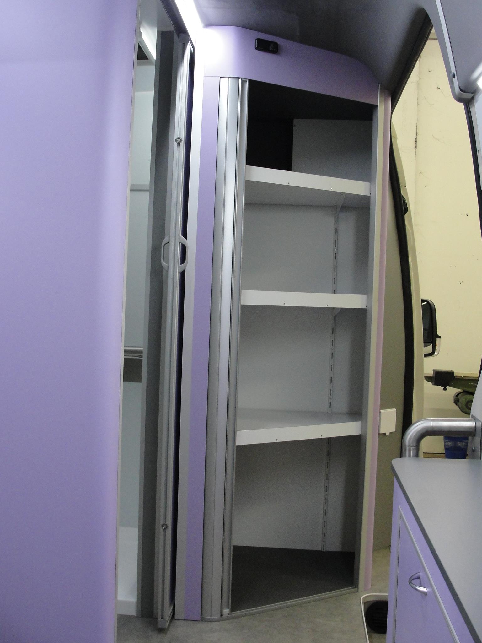 CUSTOM CAMPER - ALLESTIMENTO VW CRAFTER