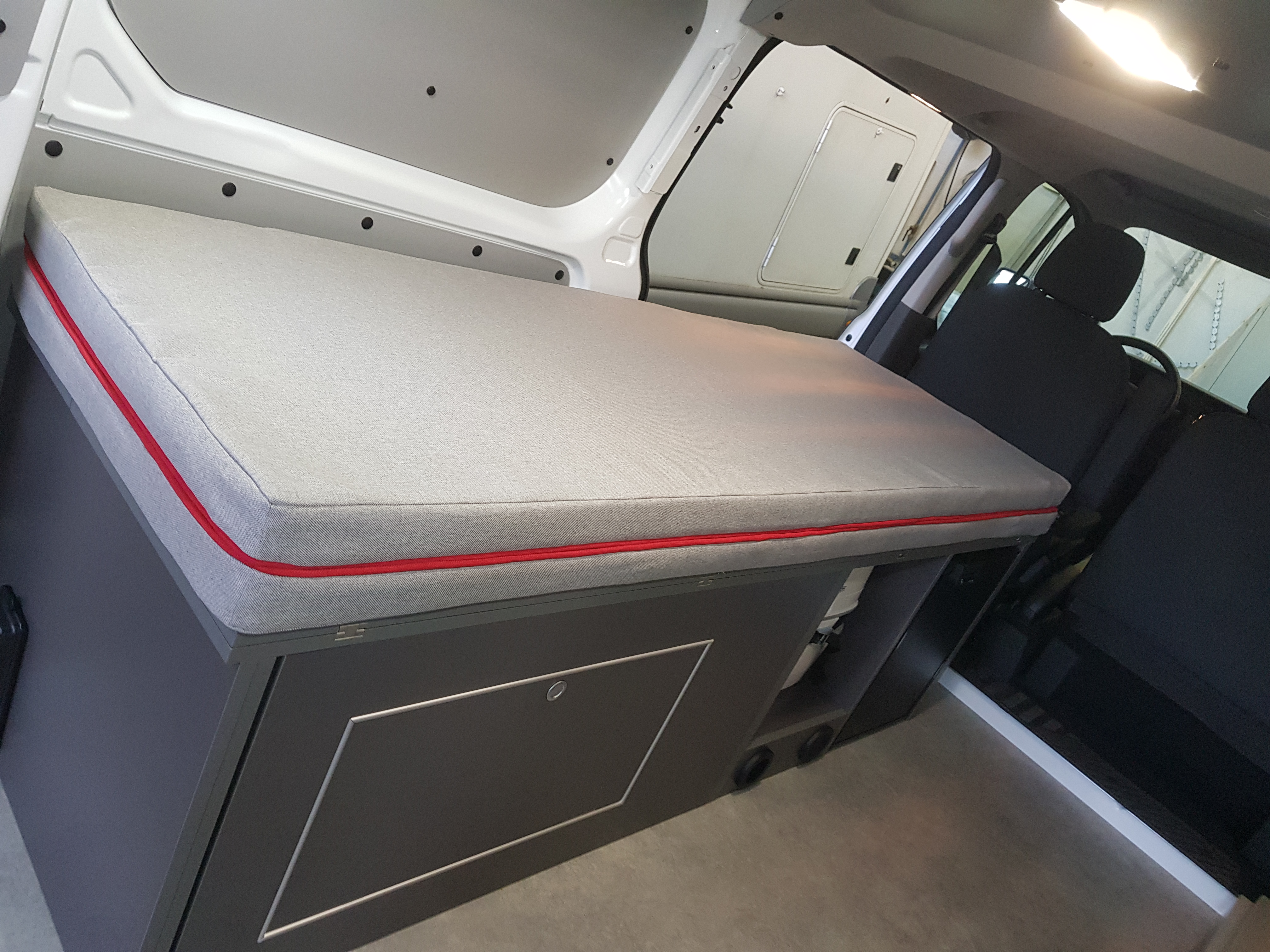 Mini Allestimento Ford Transit 