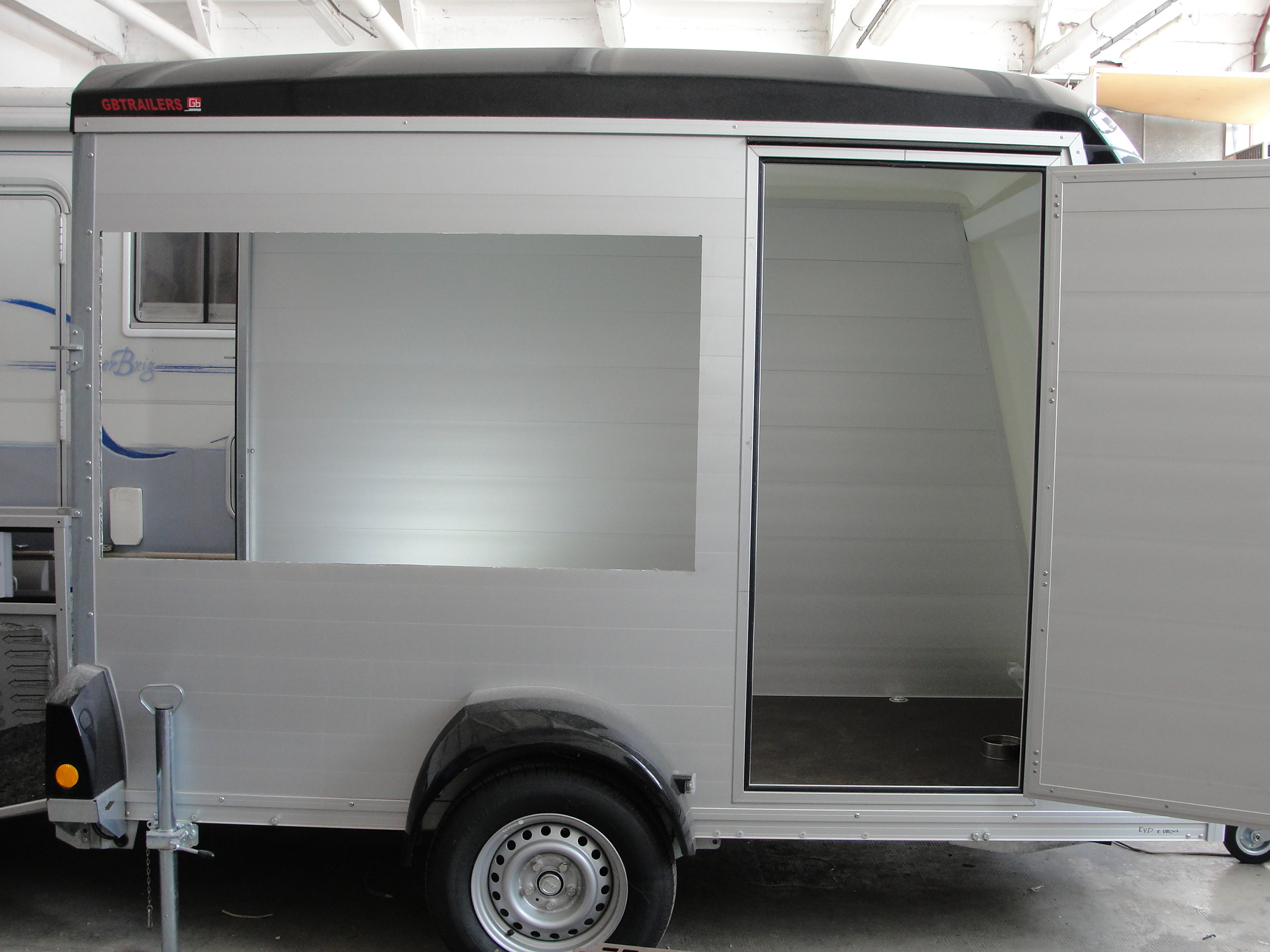 Allestimento Trailer espositivo