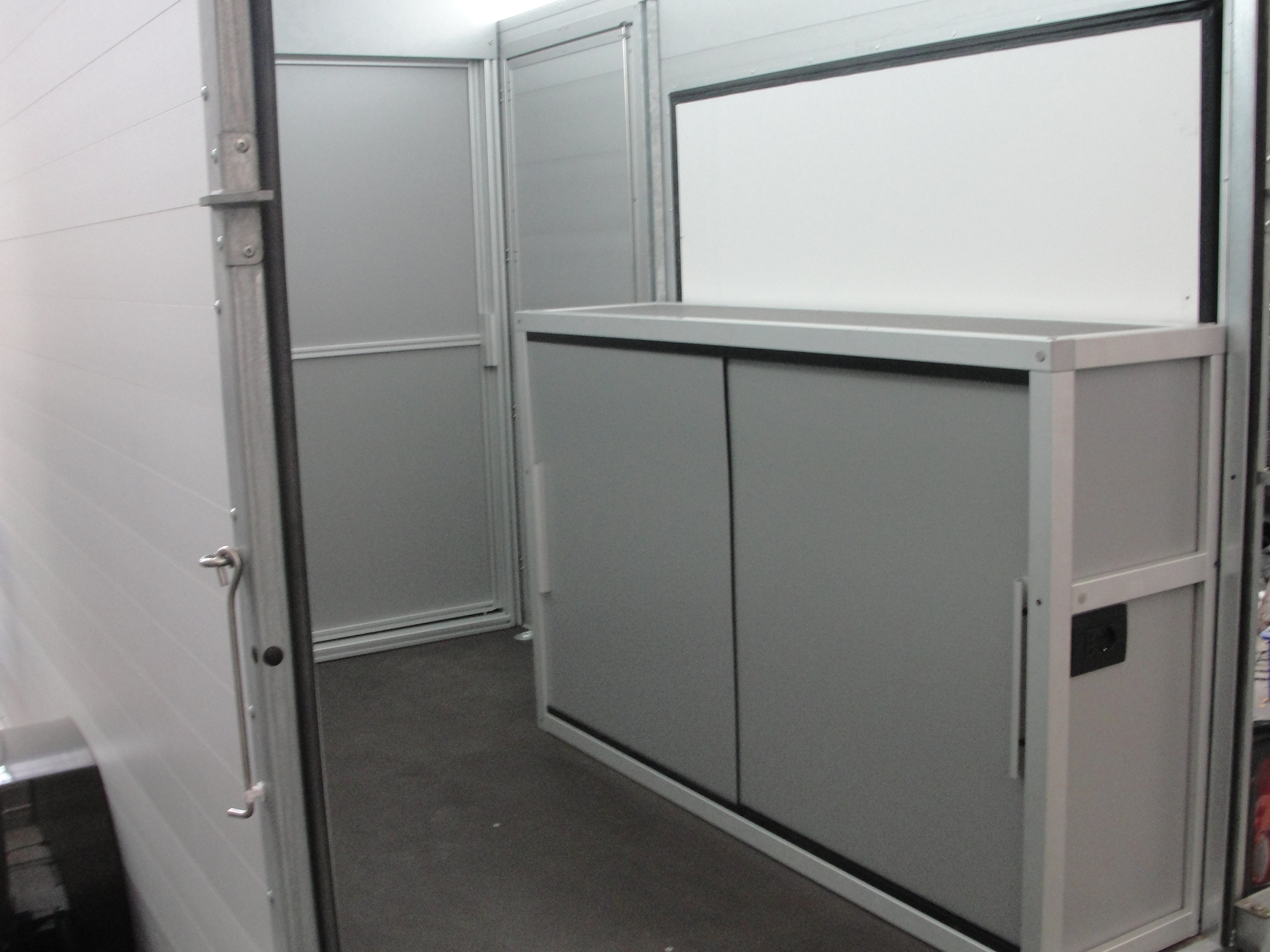 Allestimento Trailer espositivo