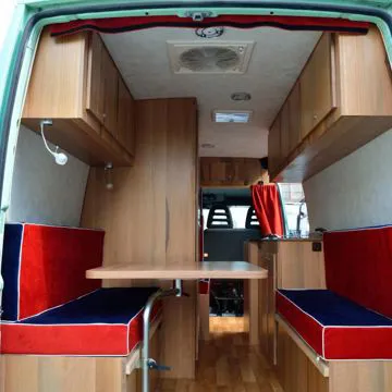 ALLESTIMENTO FURGONE IVECO DAILY