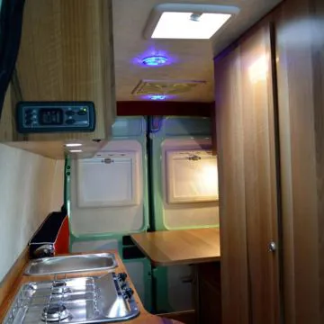 ALLESTIMENTO FURGONE IVECO DAILY