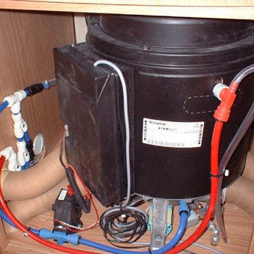 Truma boiler: il boiler che viene installato all'interno del camper per il riscaldamento dell'acqua.